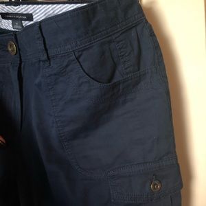 Tommy Hilfiger navy blue cargo style pants Sz 10